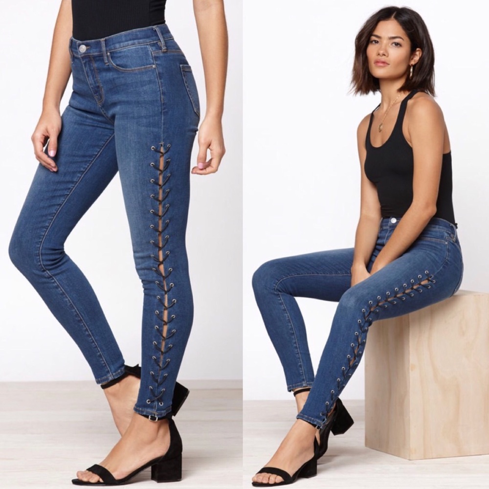 ⛔️SOLD⛔️PacSun Lace Up Jeans - Picture 2 of 6